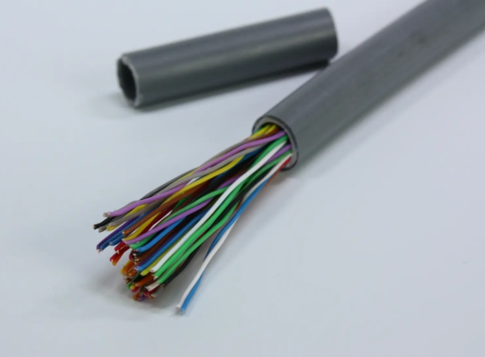 金聯(lián)宇低壓無(wú)鹵電纜已被廣泛應(yīng)用于電力系統(tǒng)的各個(gè)領(lǐng)域.jpg